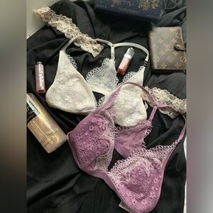 Victoria’s Secrets light purple bralette lace XS